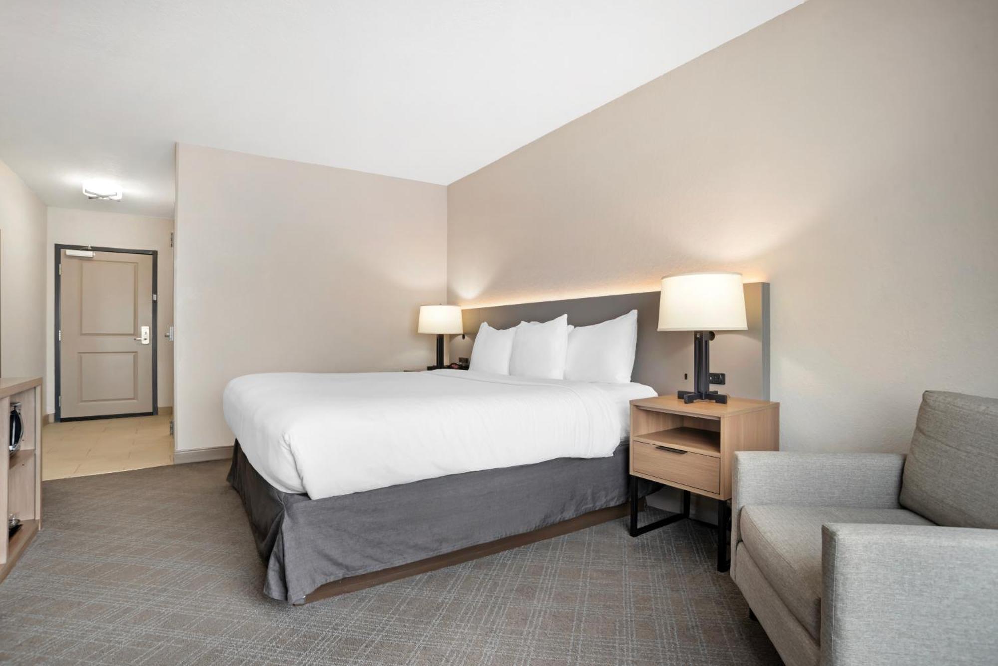 Comfort & 3* Slidell