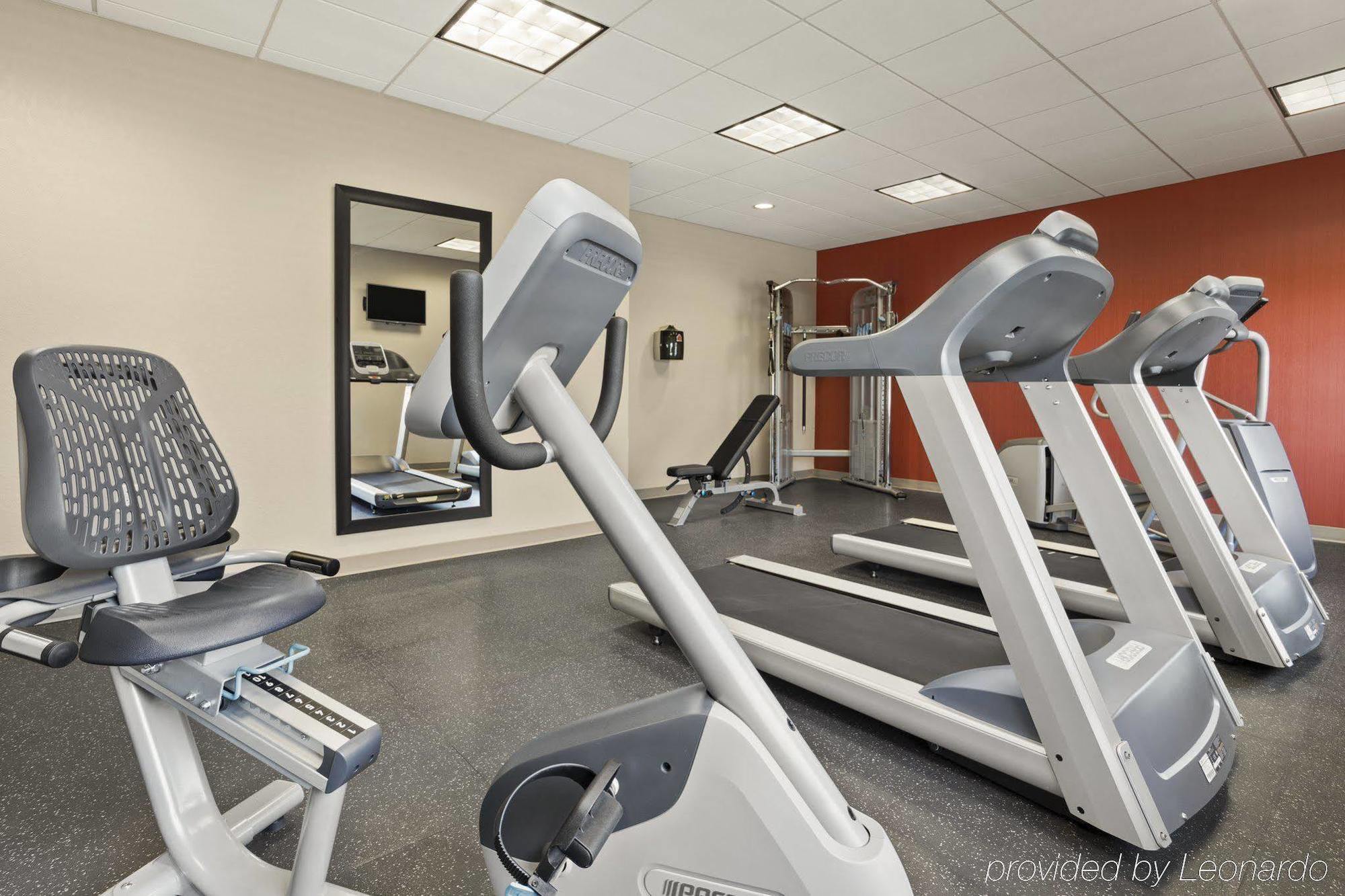 Comfort & Hotel Slidell