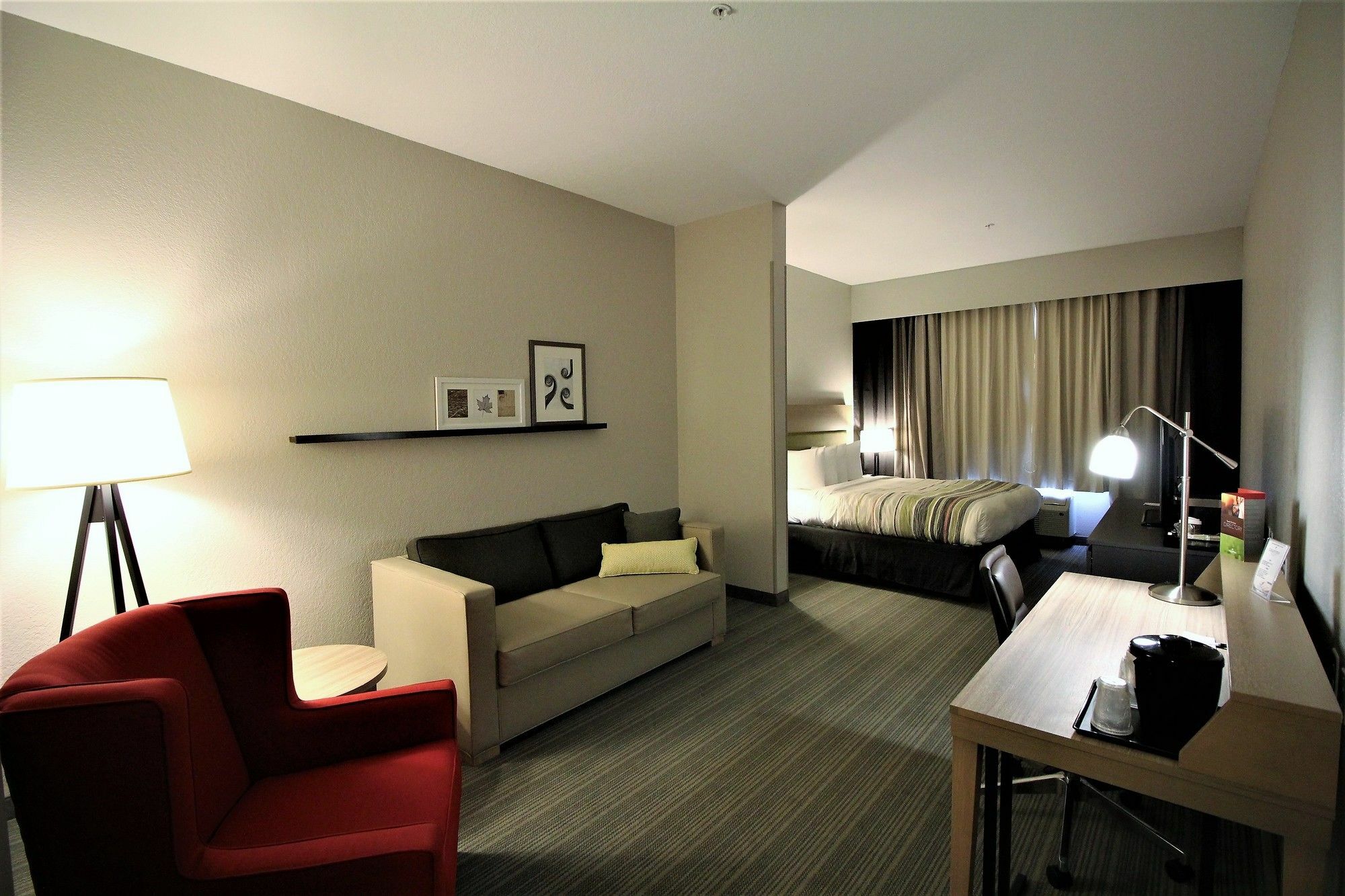 Hotel Comfort & Slidell