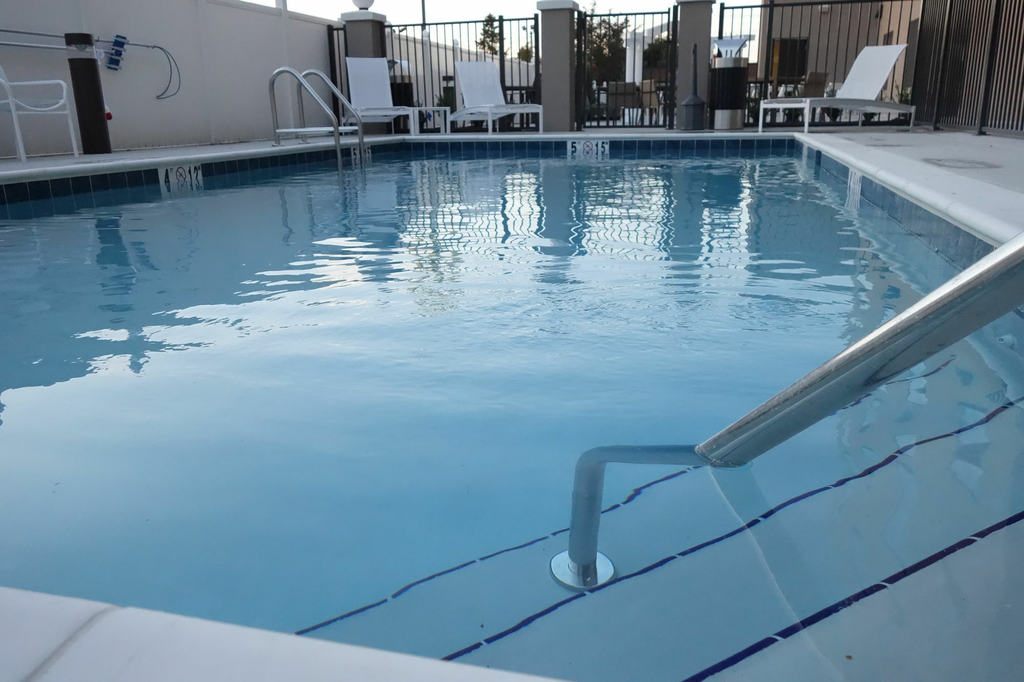 Hotel Comfort & 3*